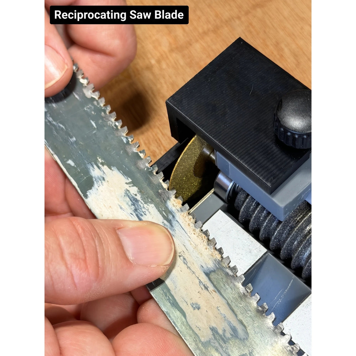 JobSaver Pro X1 - Tigers Teeth Blades